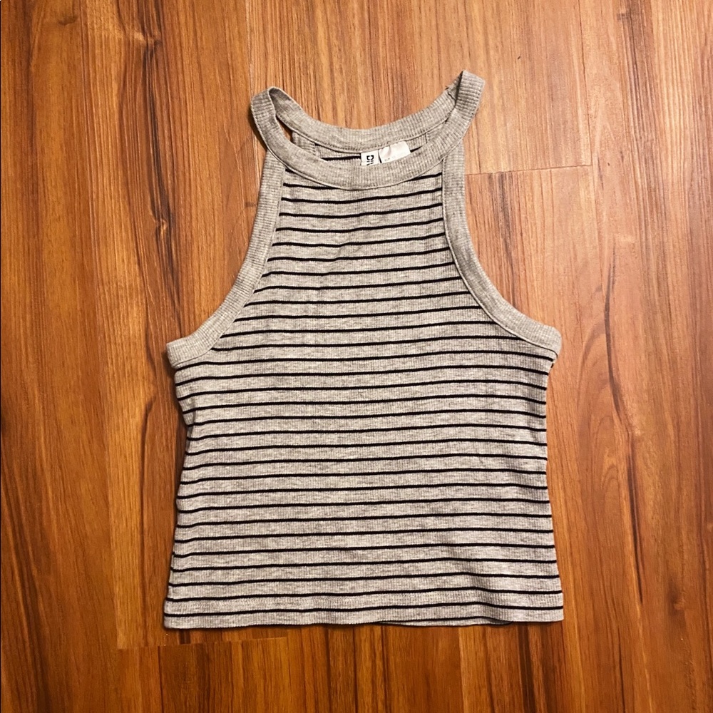 ✨3 FOR $30 SALE Striped halter top